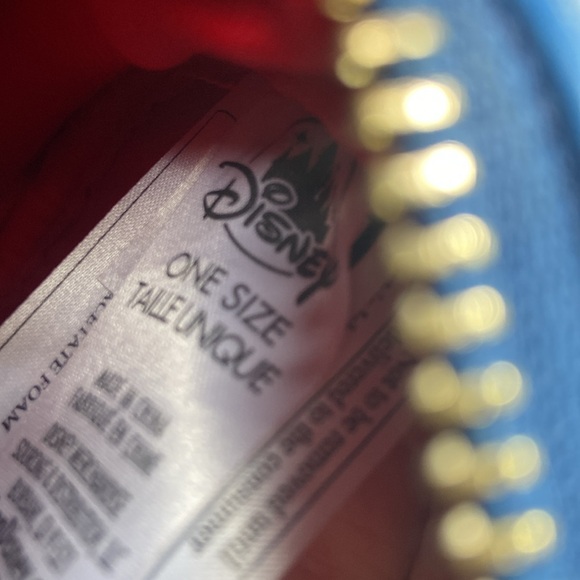 Disney Marvel Captain America Round Purse - Picture 6 of 6